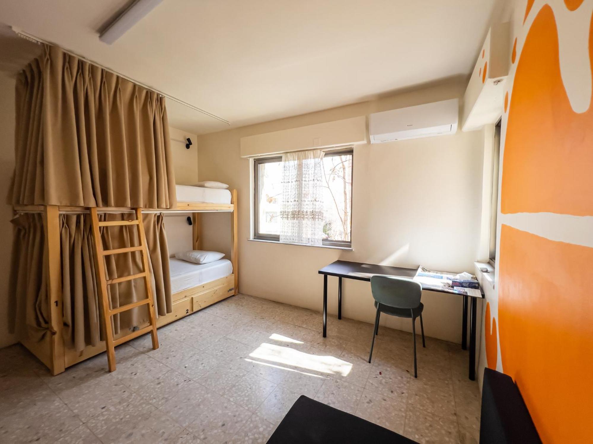 Battuta Hostel Amman Rum bild