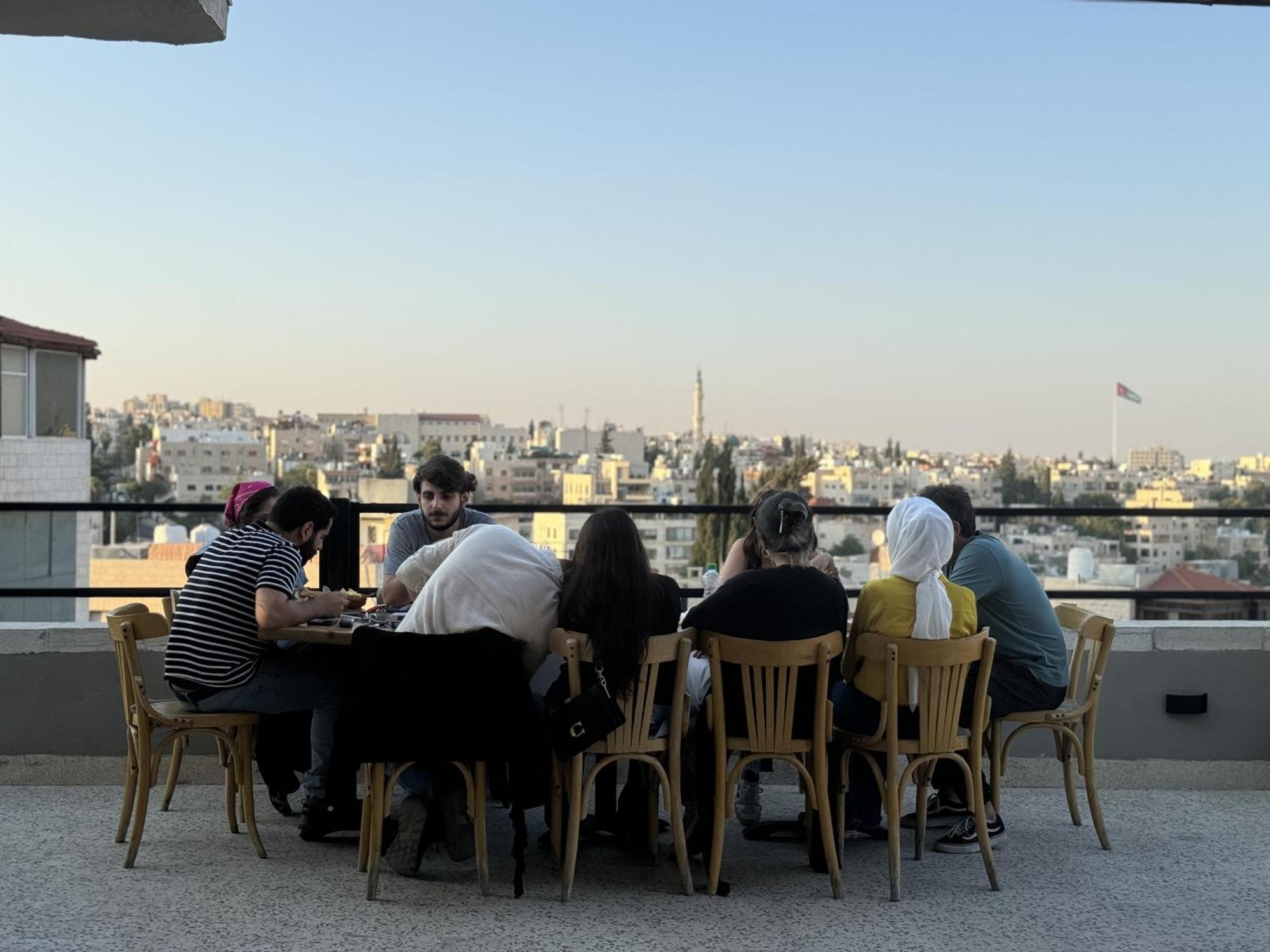 Battuta Hostel Amman Exteriör bild